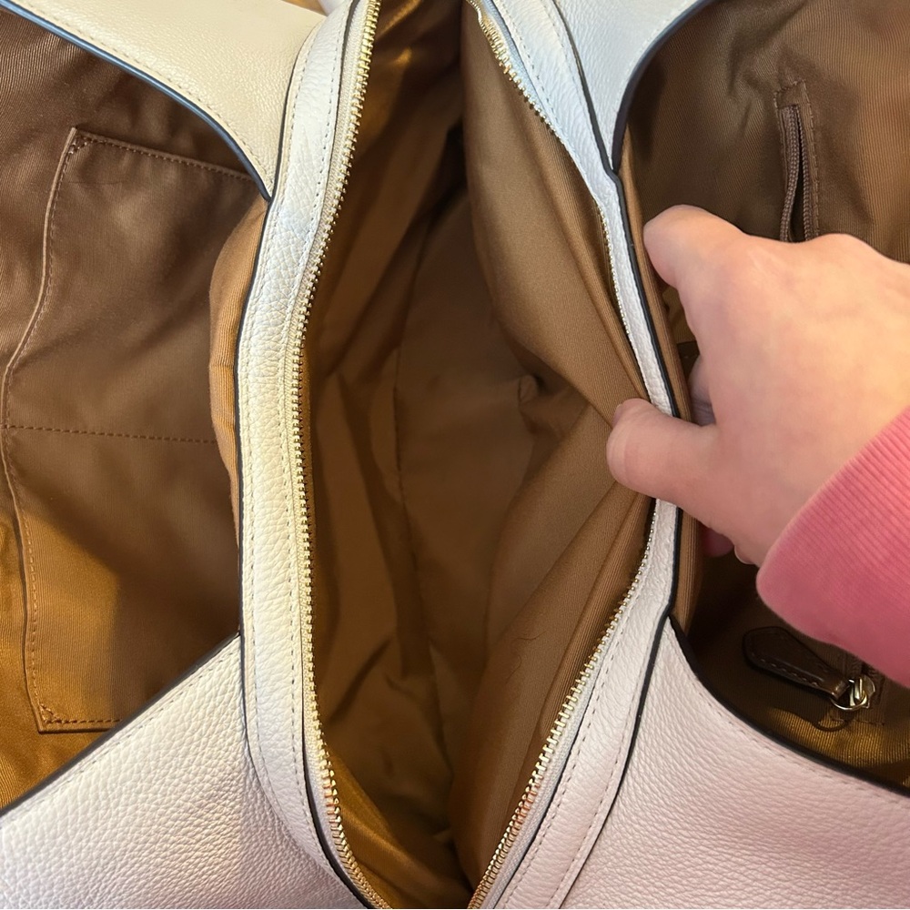 Cream Coach Hallie Handbag - Picture 8 of 14